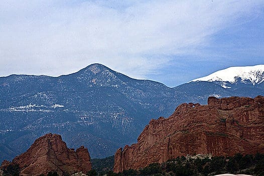 kissing-camels-colorado-springs-linda-rawlings Ozark Gate